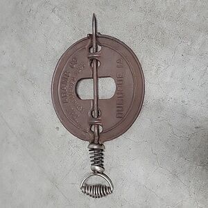 The Adams Co. Antique 7" Diamond Damper, Dubuque, Iowa